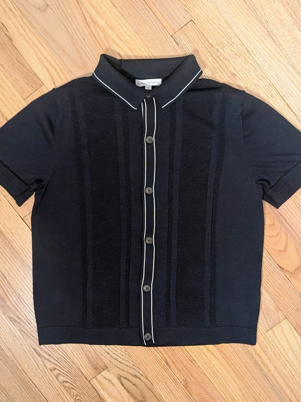 Banana Republic black knit polo cardigan in men's size large